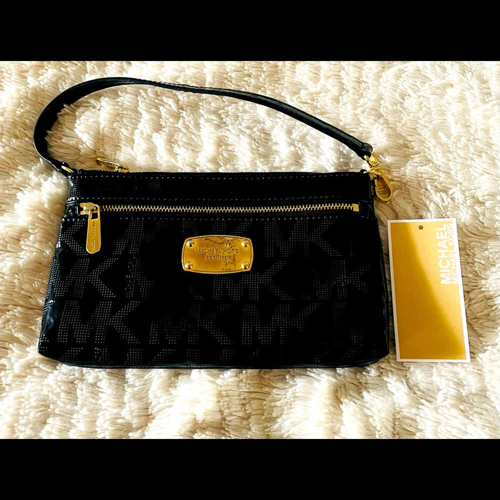 Michael Kors black Gold purse wristlet gorgeous!